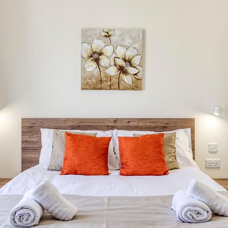 Appartamento Luxury Beautiful Penthouse With Amazing Views & Ac By 360 Estates Marsaxlokk Esterno foto