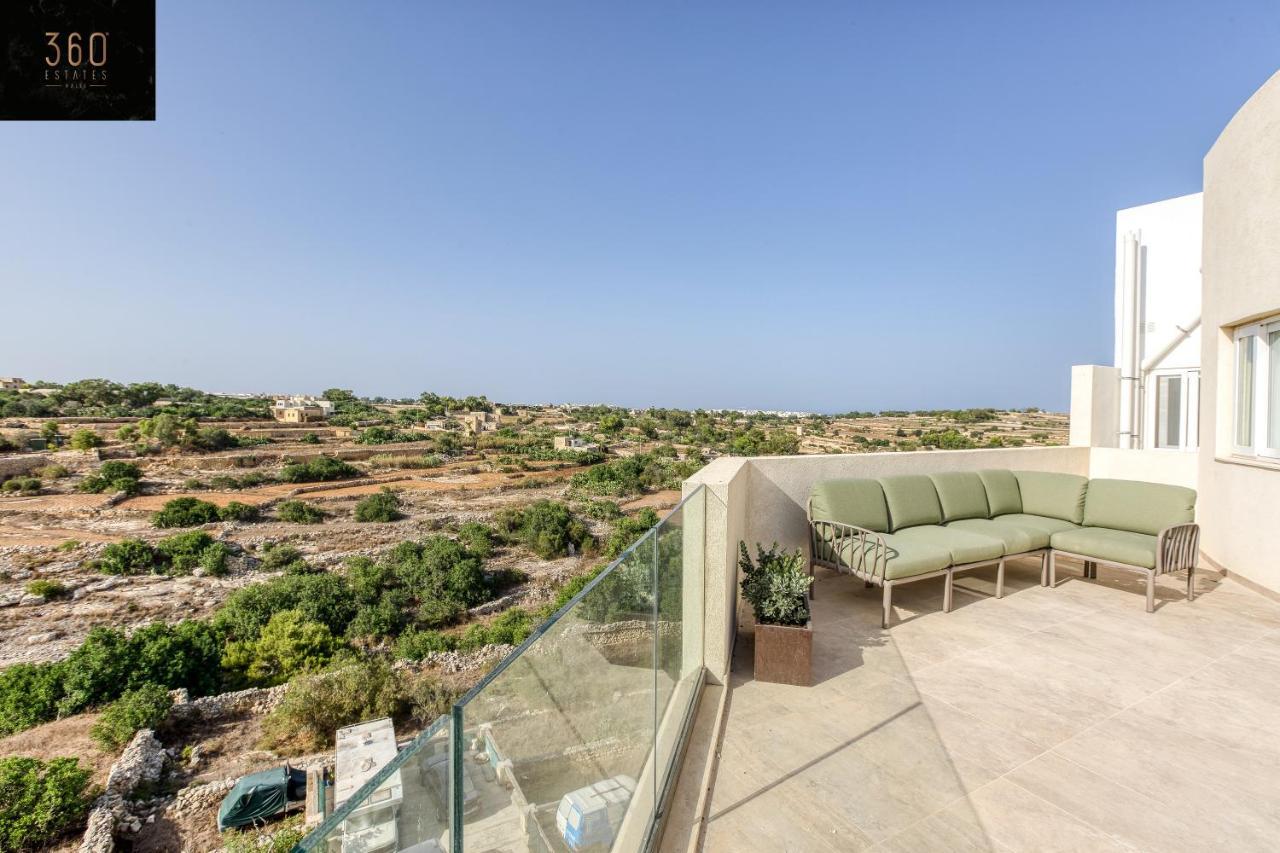 Appartamento Luxury Beautiful Penthouse With Amazing Views & Ac By 360 Estates Marsaxlokk Esterno foto